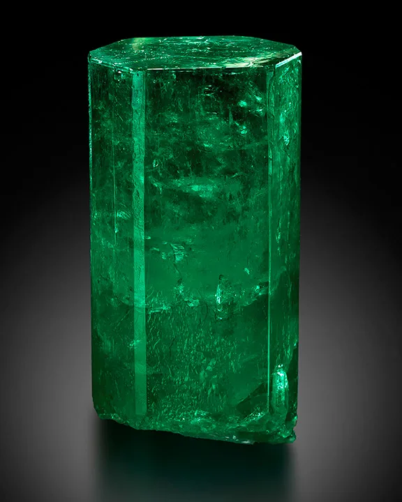 a photo of an emerald